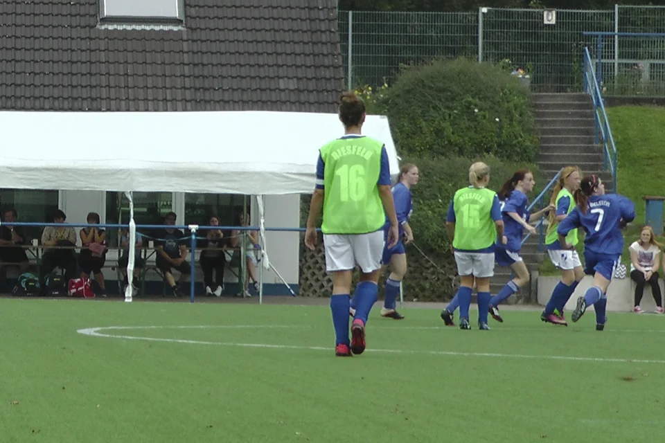 ... spielten sich weite Teile des Spiels in der Bielsteiner Hälfte ab ... spielten sich weite Teile des Spiels in der Bielsteiner Hälfte ab