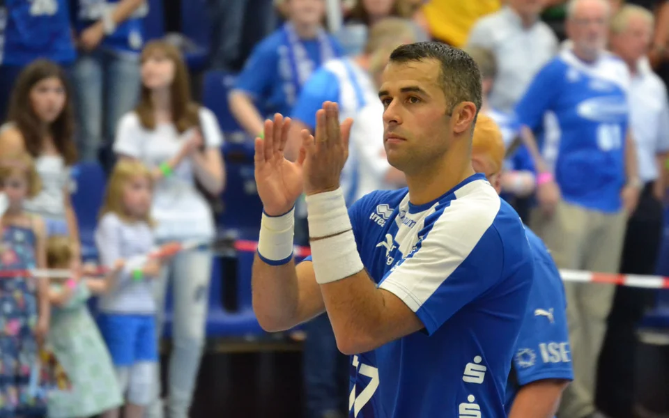 Der Linksaußen Zrnic ... Der Linksaußen Zrnic ...