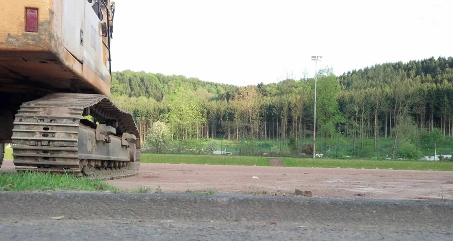 Unsere heißtgeliebte Asche weicht dem lang ersehnten Kunstrasen - Zeit also, sich zu verabschieden