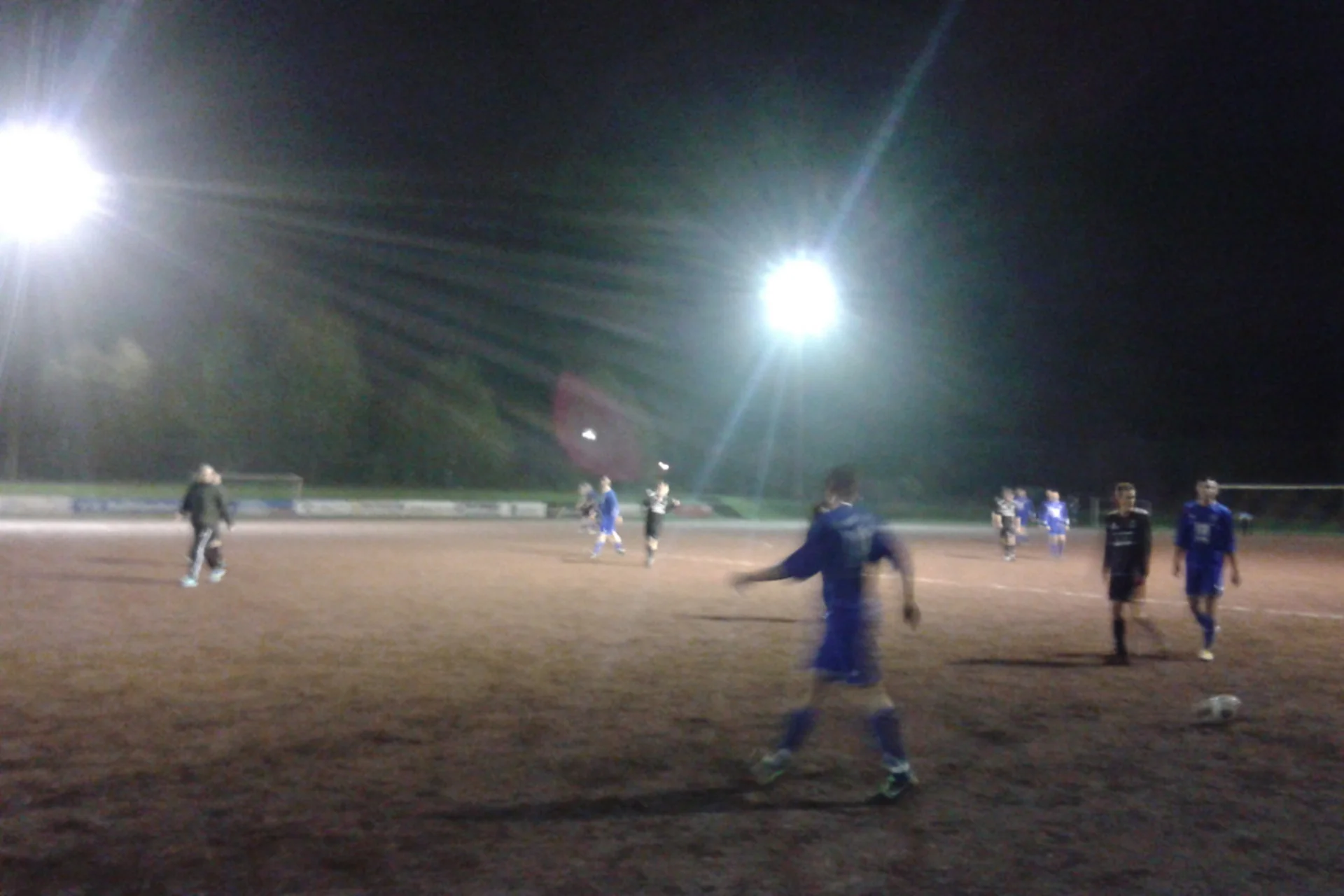 Der große Kampf wurde belohnt: die Zweite besiegt die SG Agathaberg trotz Unterzahl