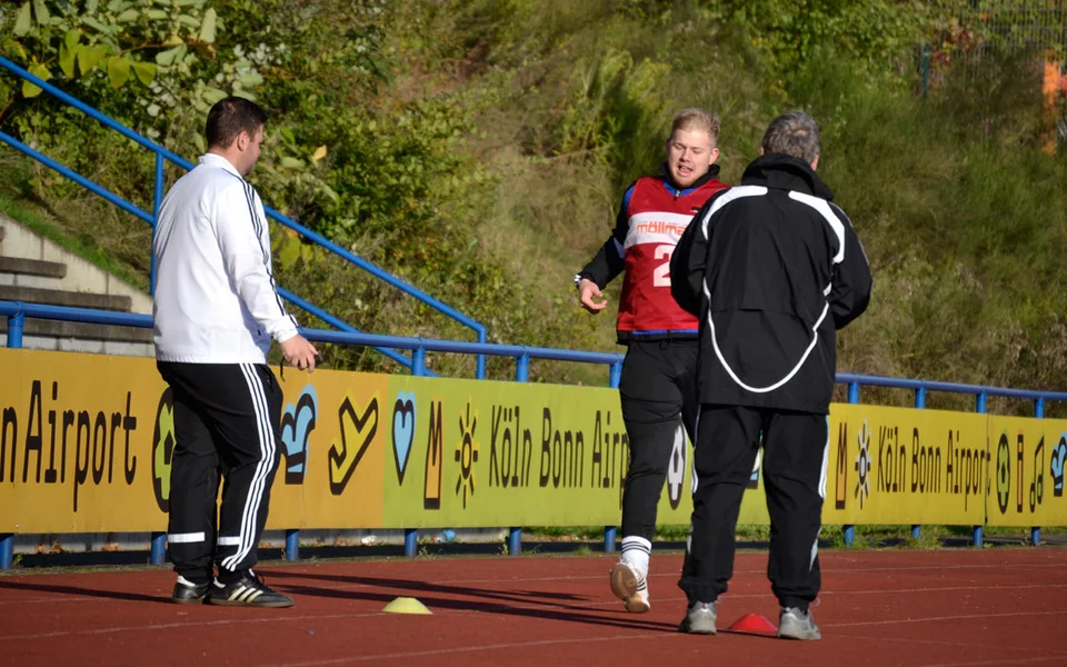 ... in etwas mehr als 6 Sekunden ... ... in etwas mehr als 6 Sekunden ...