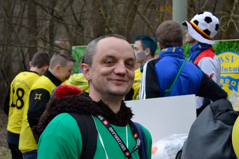 Schnell noch einen Kostümwechsel vollzogen: Sven Fehse schlüpfte ins Bärenkostüm Schnell noch einen Kostümwechsel vollzogen: Sven Fehse schlüpfte ins Bärenkostüm