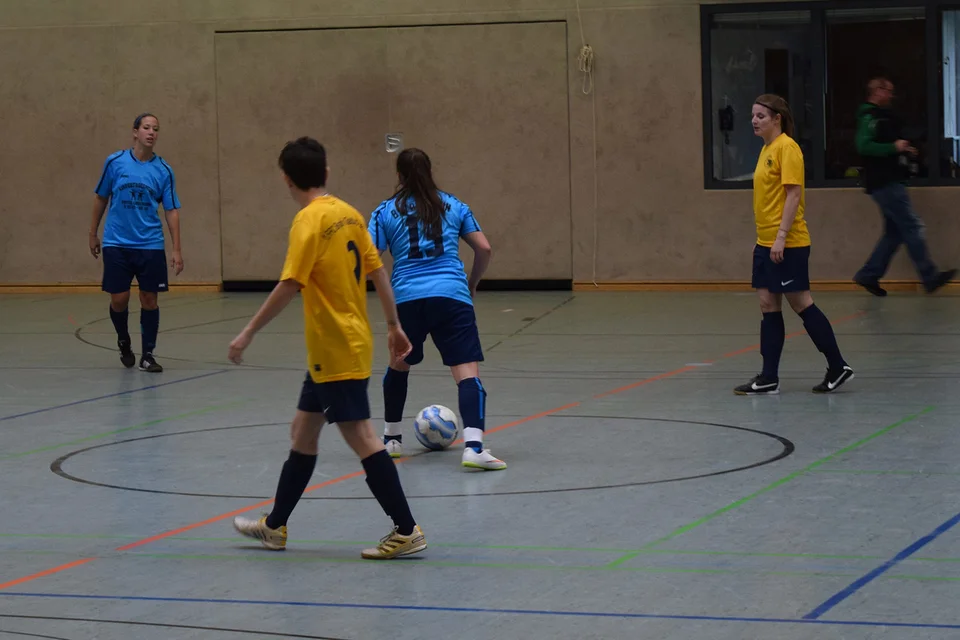 Gegen die starken Bergisch Gladbacherinnen ... Gegen die starken Bergisch Gladbacherinnen ...