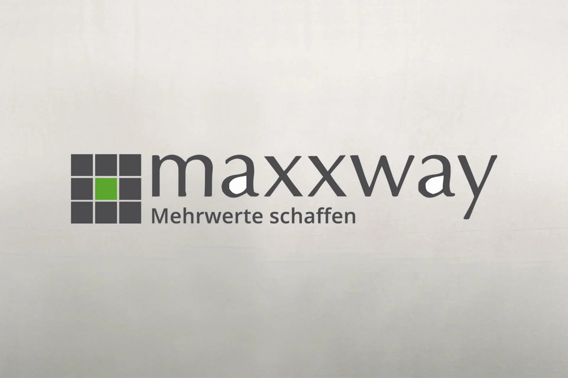 maxxway analysiert, bietet und verwaltet deinen Versicherungsschutz