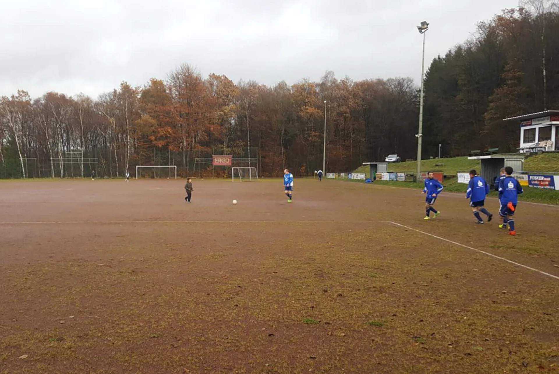 Ein bisschen Melancholie: unsere Dritte durfte in Hermesdorf antreten