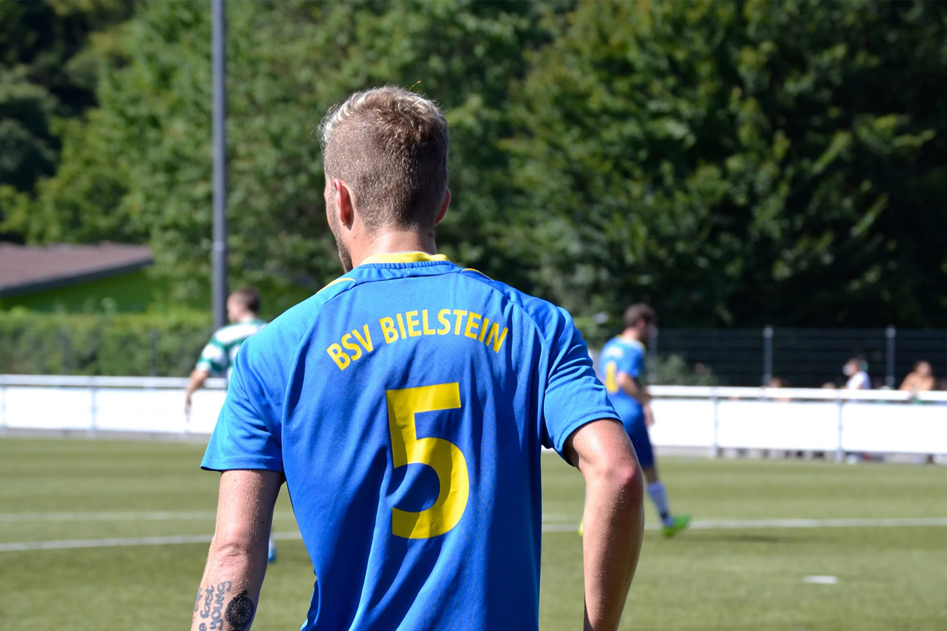 Gegen die Dritte aus Lindlar muss sich unsere Erste mit einem Unentschieden begnügen