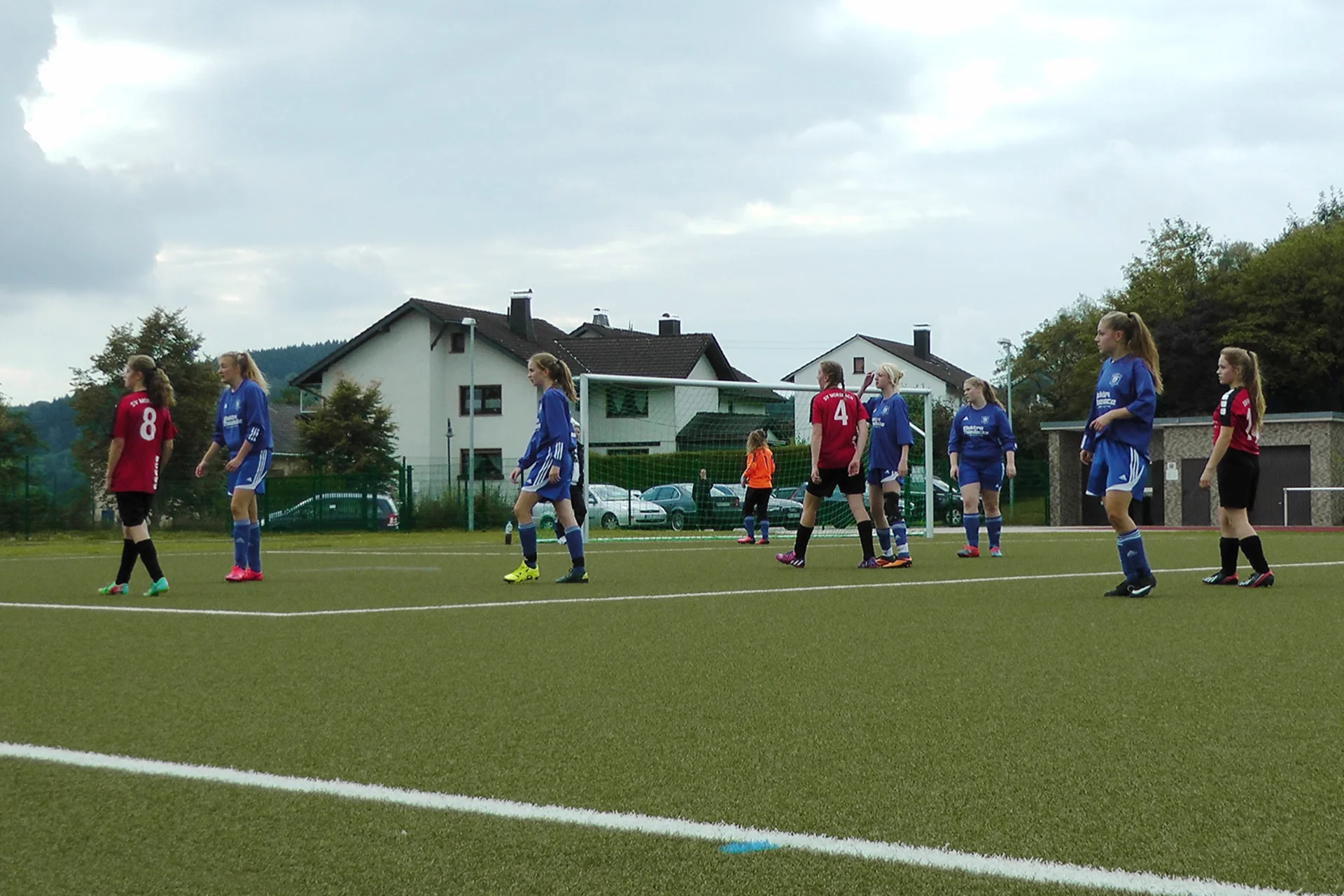 Nach einer tollen Vorstellung entführen unsere Mädchen einen Punkt aus Morsbach