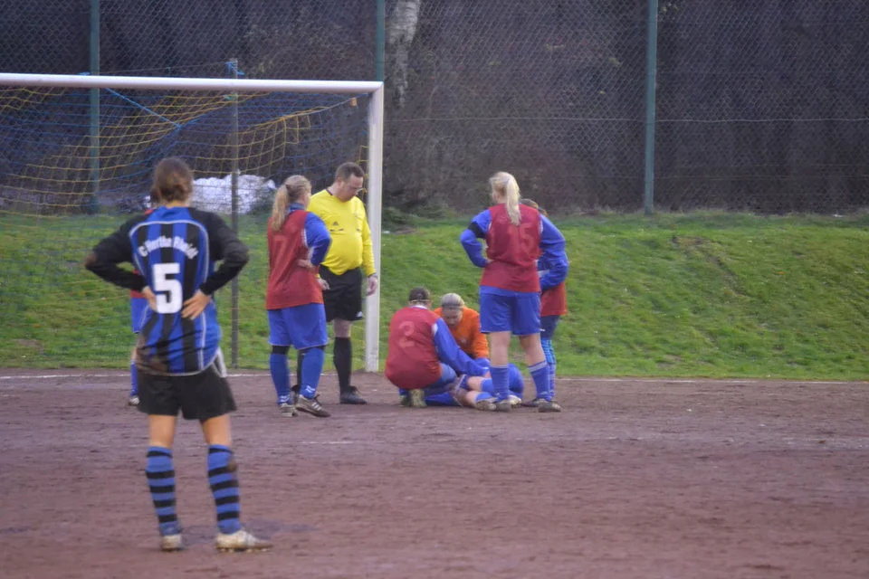 Schockmoment: Lena muss behandelt werden Schockmoment: Lena muss behandelt werden
