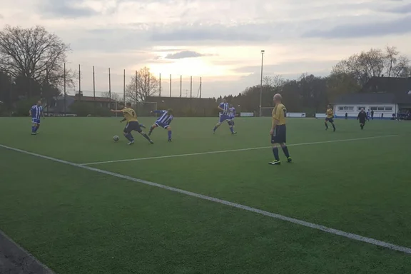 Alte Herren (Kreispokal): Mannschaft nach Sieg gegen Biesfeld im Achtelfinale