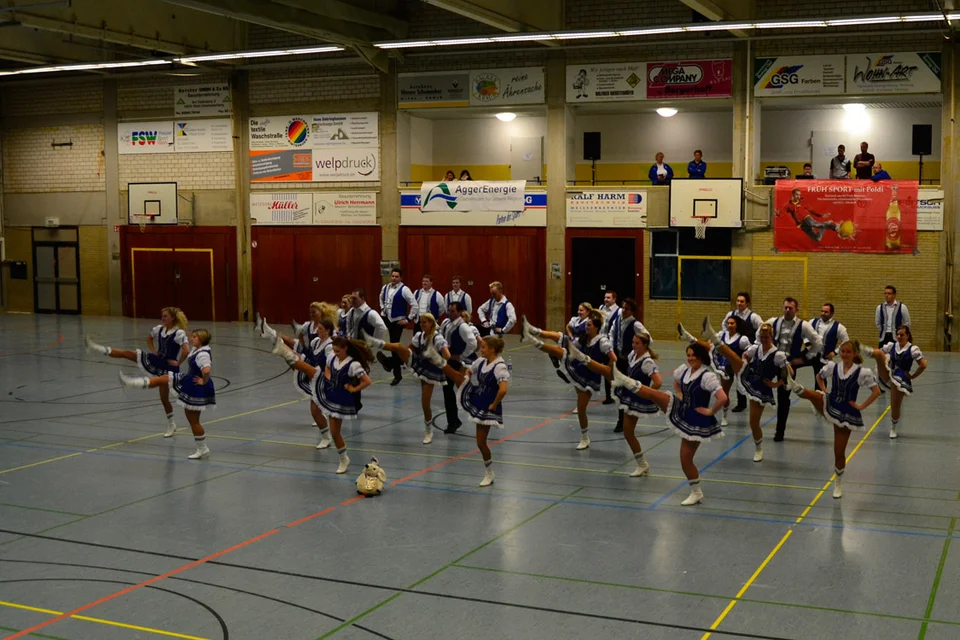 ... hopp ... ... hopp ...