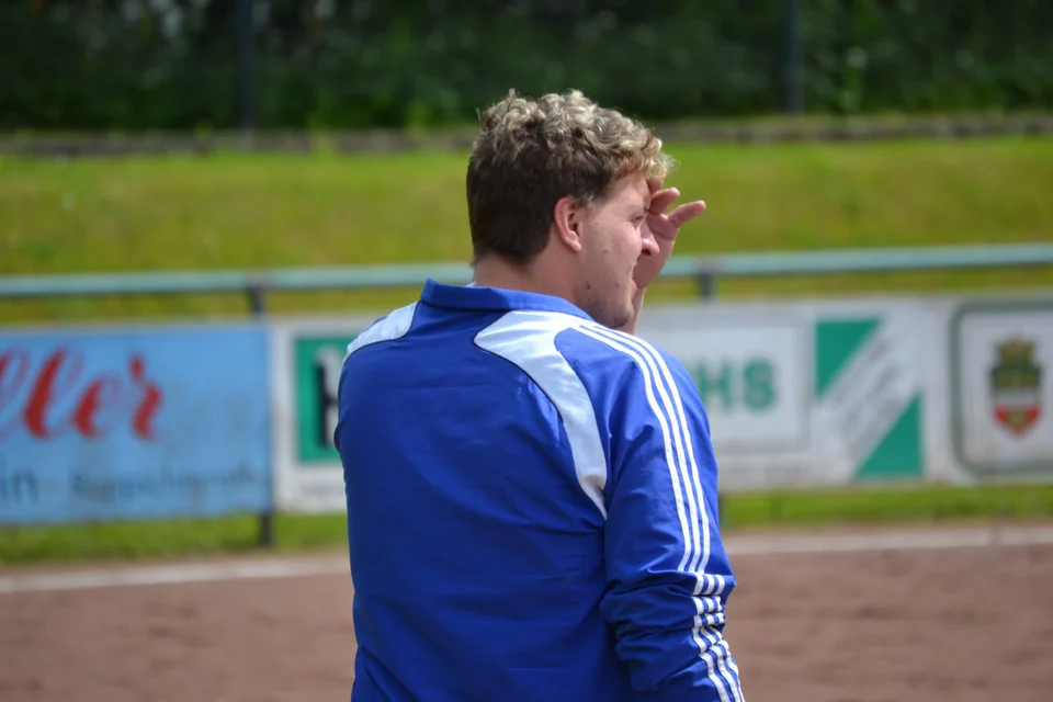 Carsten Fricke agierte während der gesamten Partie sehr souverän Carsten Fricke agierte während der gesamten Partie sehr souverän