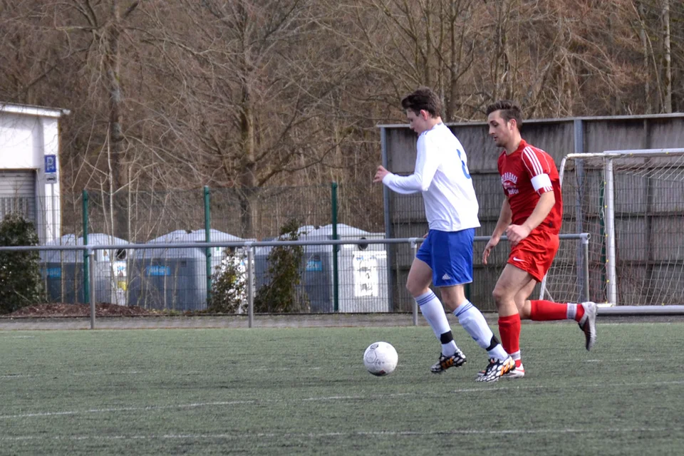 Rückte vor dem Spiel in die Startelf und rechtfertigte dieses Vertrauen mit einer guten Leistung: Manuel Holtz Rückte vor dem Spiel in die Startelf und rechtfertigte dieses Vertrauen mit einer guten Leistung: Manuel Holtz