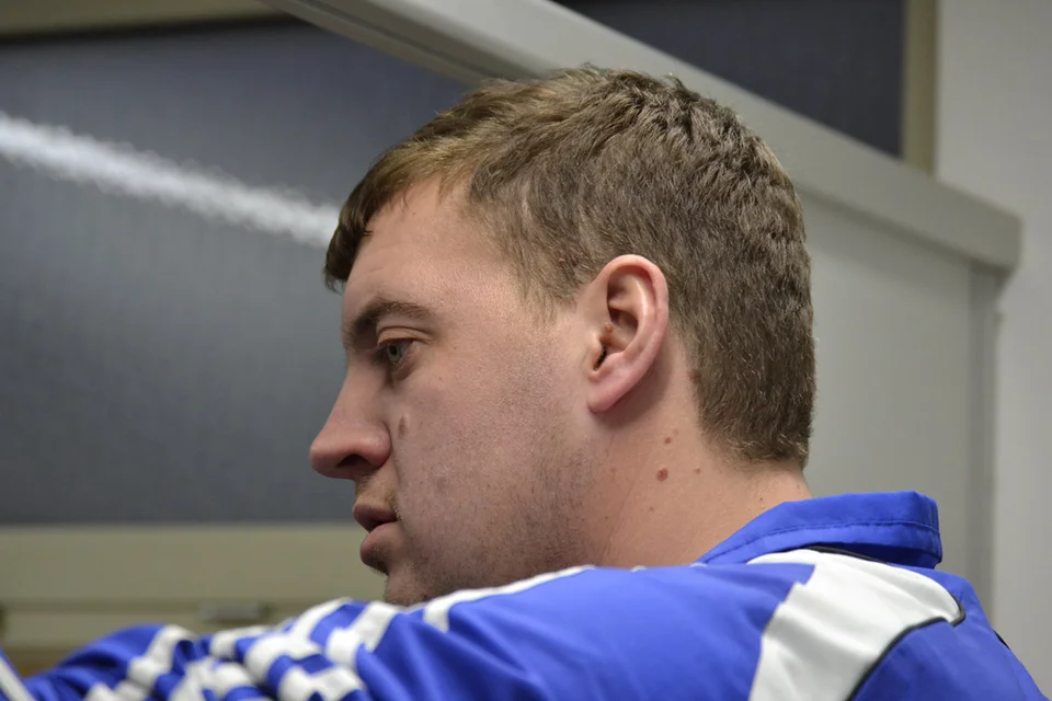 Carsten Fricke bei der Ansprache vor dem ersten Spiel