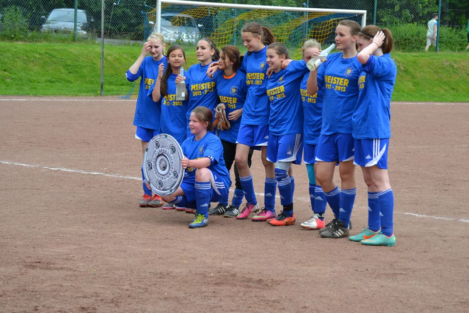 ... die sich noch schnell die Haare machten ... ... die sich noch schnell die Haare machten ...