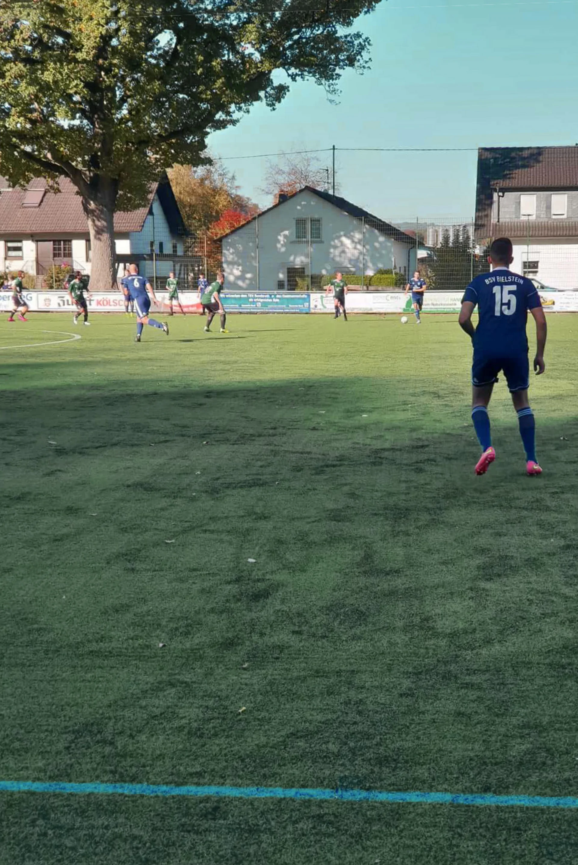 Unsere Dritte Herren im Angriff beim Auswärtsspiel in Ründeroth