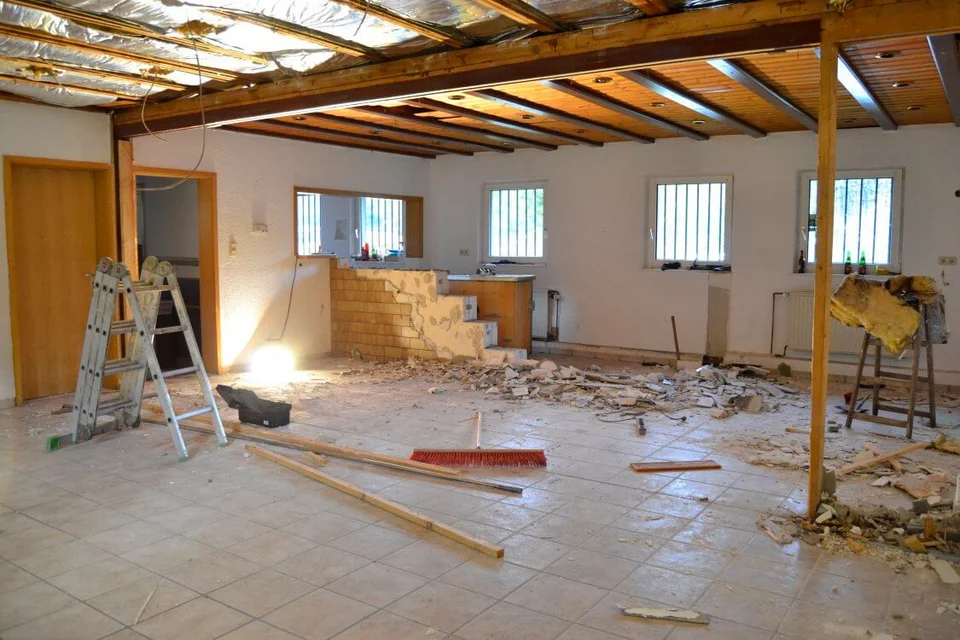 Wirkt gleich viel größer und aufgeräumter: das Clubheim des BSV Bielstein Wirkt gleich viel größer und aufgeräumter: das Clubheim des BSV Bielstein