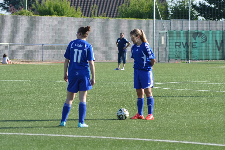 Gut drauf: Linda Nickel und Christin Siegmund Gut drauf: Linda Nickel und Christin Siegmund