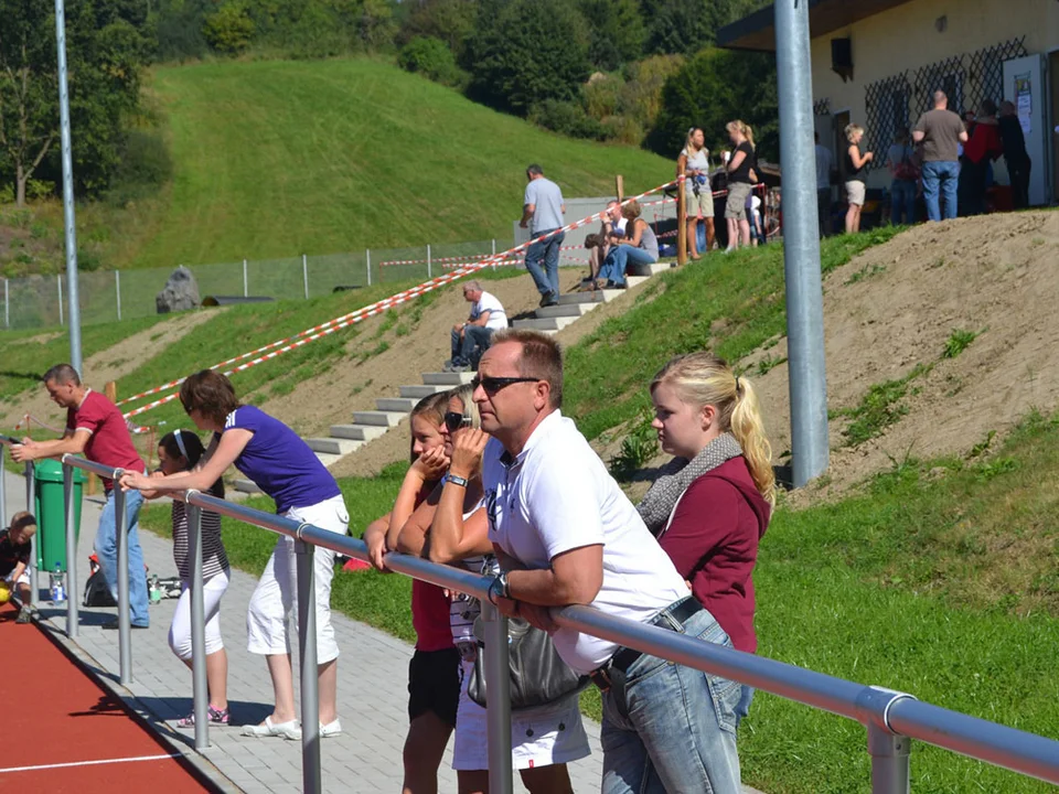 Die Zuschauer konnten dem Spiel bei perfekten Bedingungen beiwohnen Die Zuschauer konnten dem Spiel bei perfekten Bedingungen beiwohnen