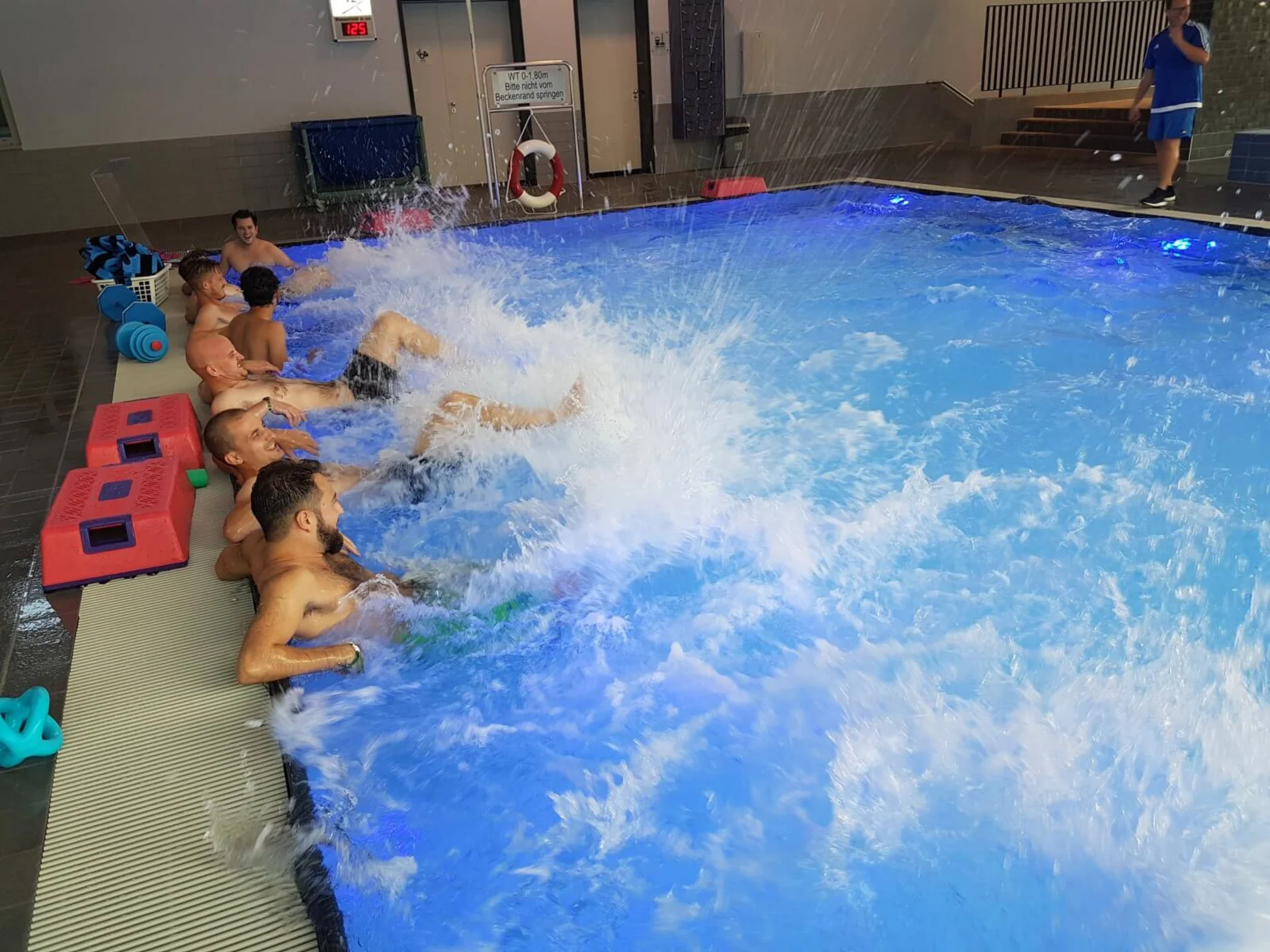 Nasse Angelegenheit in der Vorbereitung: Aquafitness