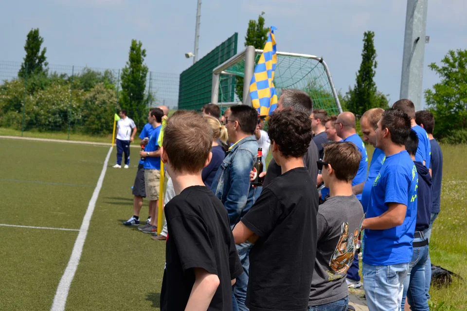 Nur ganz kurz still: die Fans des BSV Bielstein