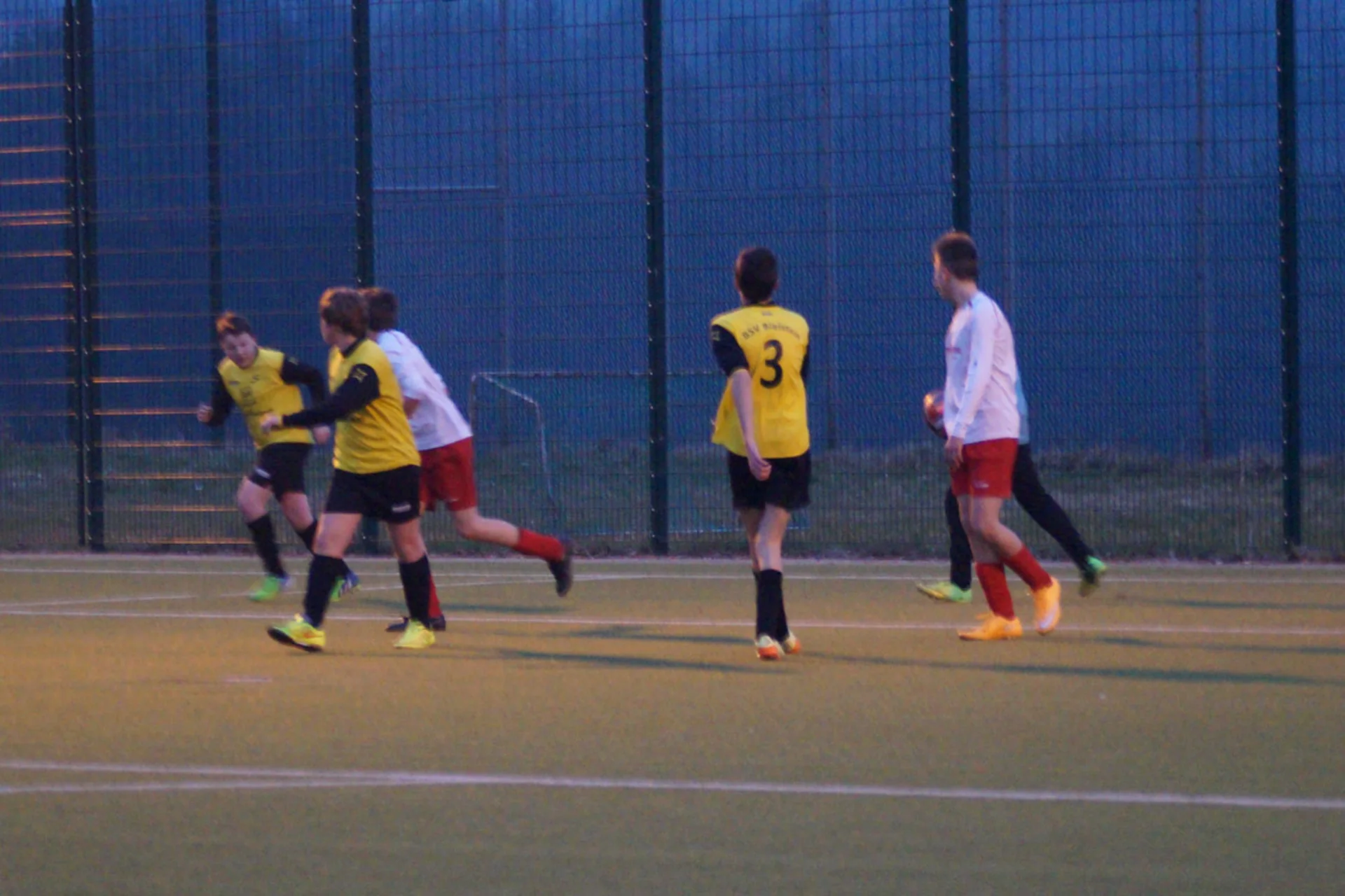 Trotz einer ganz ordentlichen Leistung verliert unsere U15 gegen Schnellenbach verdient mit 3:7
