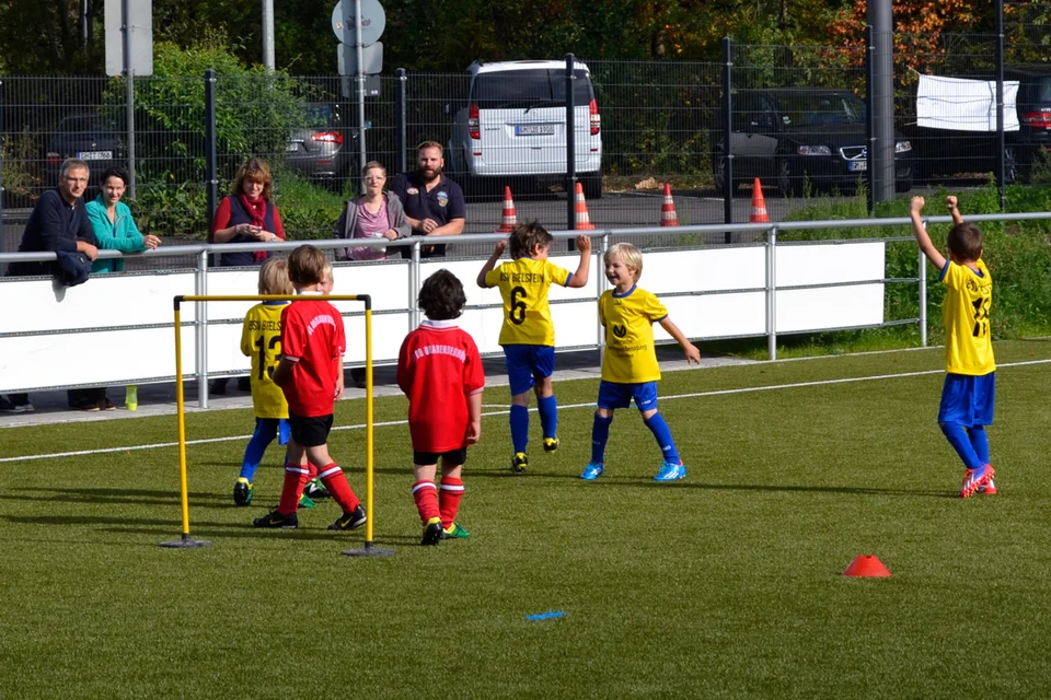 Tor für Bielstein: Riesenjubel bei den Bielsteiner Kids