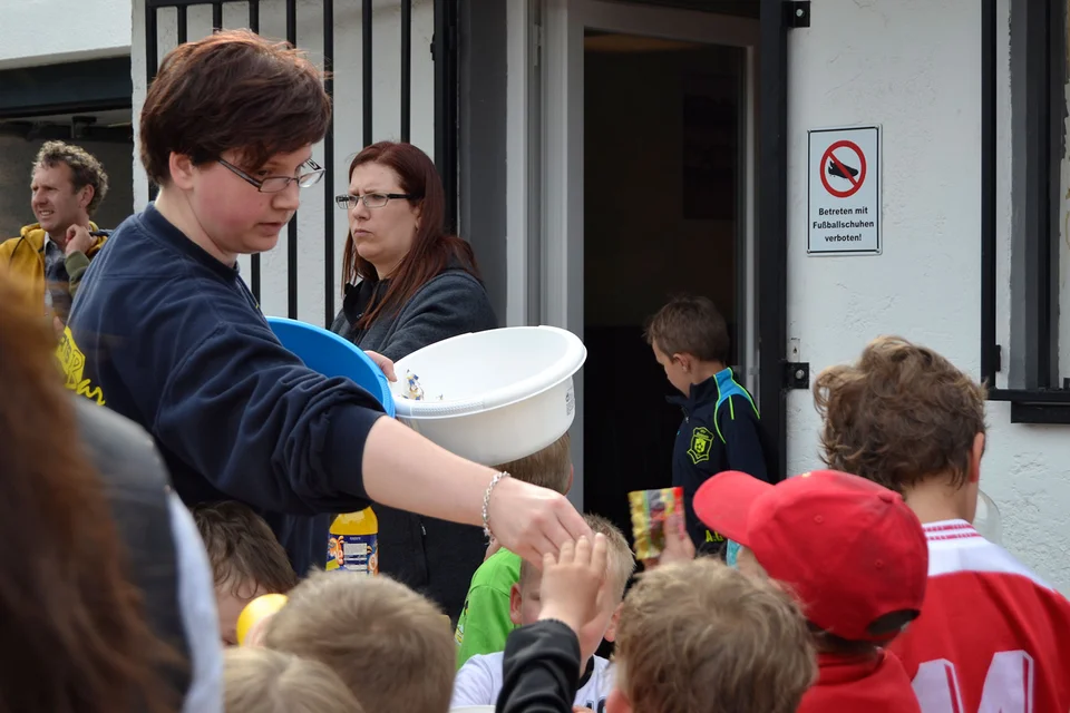 Svea Ruland ist nicht nur Trainerin, sondern auch die Überbringerin der Geschenke Svea Ruland ist nicht nur Trainerin, sondern auch die Überbringerin der Geschenke
