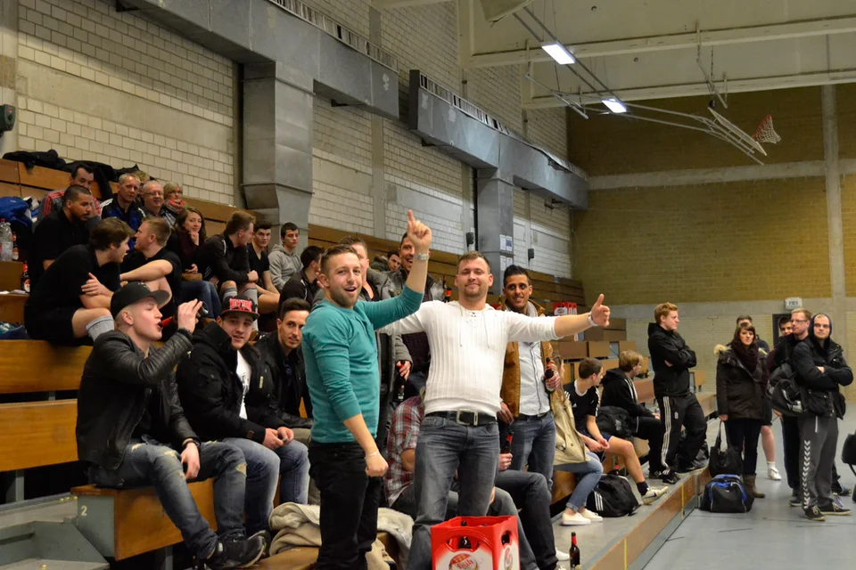 ... der den Schluckspechtpokal eroberte ... ... der den Schluckspechtpokal eroberte ...