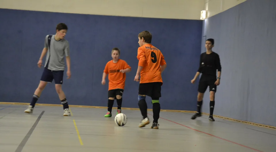 Sven sucht den freien Mitspieler Sven sucht den freien Mitspieler