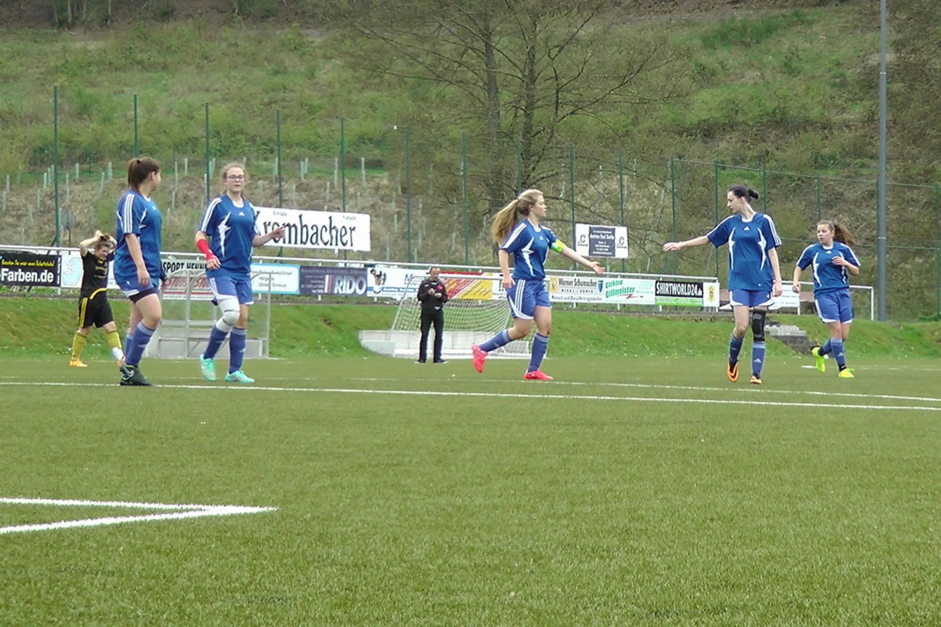 Ein seltener Glücksmoment des Jubelns - ansonsten hatten die Mädchen nicht allzu viel zu lachen