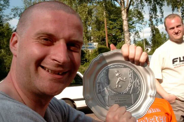 2003 - Die Erste steigt bis heute zum letzten Mal in die Kreisliga A auf 2003 - Die Erste steigt bis heute zum letzten Mal in die Kreisliga A auf