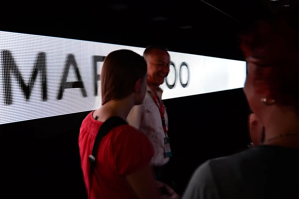 Lustige Runde: die Pressevertreter und Thomas Rothe im lockeren Plausch Lustige Runde: die Pressevertreter und Thomas Rothe im lockeren Plausch