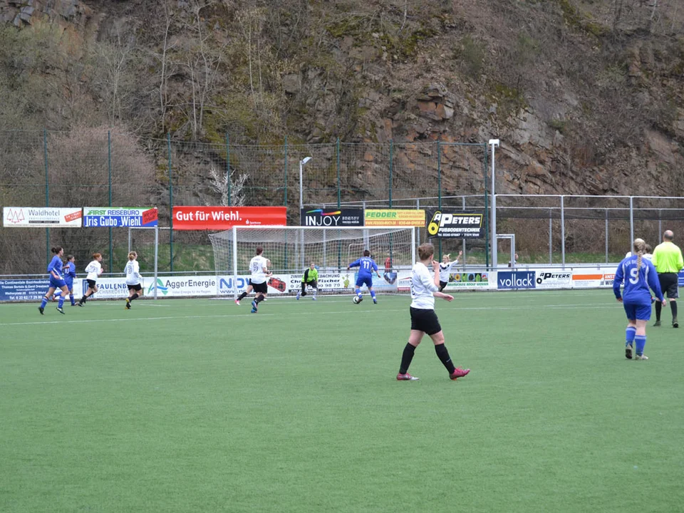 Riesen-Möglichkeit für Melina Ciraci ... Riesen-Möglichkeit für Melina Ciraci ...