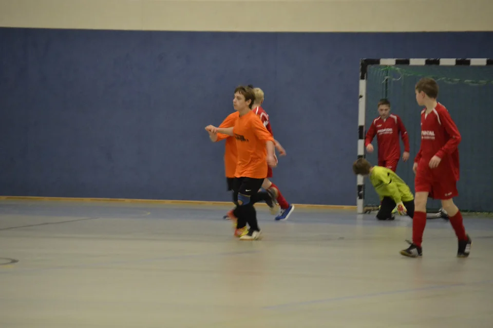 Sven und Marco bejubeln das 1:0 im zweiten Spiel Sven und Marco bejubeln das 1:0 im zweiten Spiel