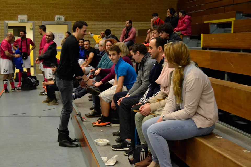 Beschützer der heiligen Ware: Sven Sadowski versteckt das Fass Früh Kölsch Beschützer der heiligen Ware: Sven Sadowski versteckt das Fass Früh Kölsch