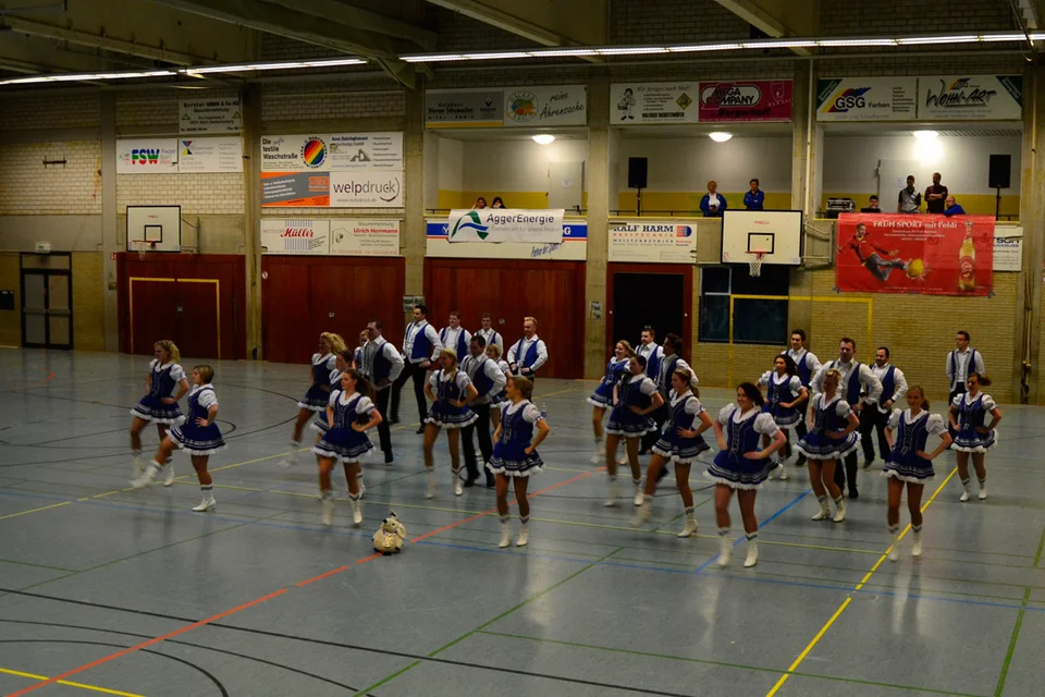 ... hopp ... ... hopp ...