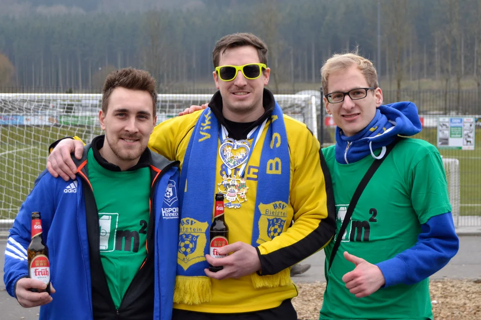 Prost: Sören Heinzelmann, Florian Last und Benjamin Gries nehmen sich Zeit für ein Foto Prost: Sören Heinzelmann, Florian Last und Benjamin Gries nehmen sich Zeit für ein Foto