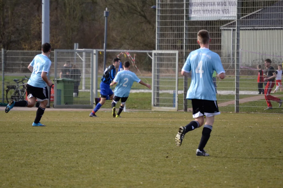 Gute Möglichkeit: Kapitän Sven Wagener sucht den Abschluss Gute Möglichkeit: Kapitän Sven Wagener sucht den Abschluss