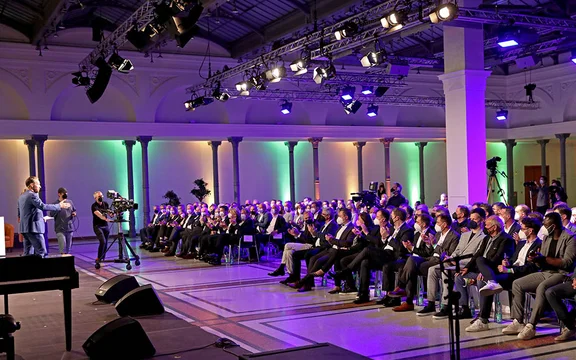 Organisation: Verein nimmt an Sepp-Herberger-Preisverleihung teil Organisation: Verein nimmt an Sepp-Herberger-Preisverleihung teil