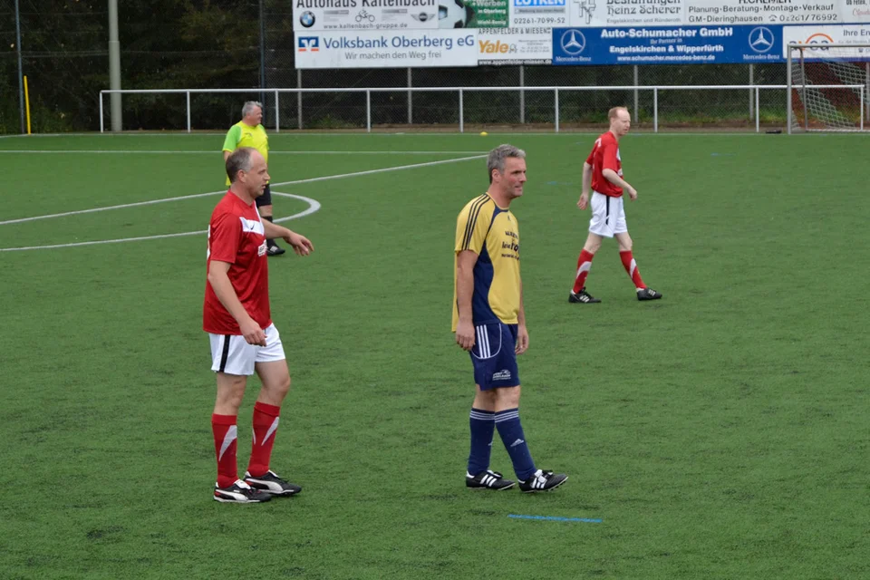 Holger Schulte in Erwartung eines Einwurfs Holger Schulte in Erwartung eines Einwurfs