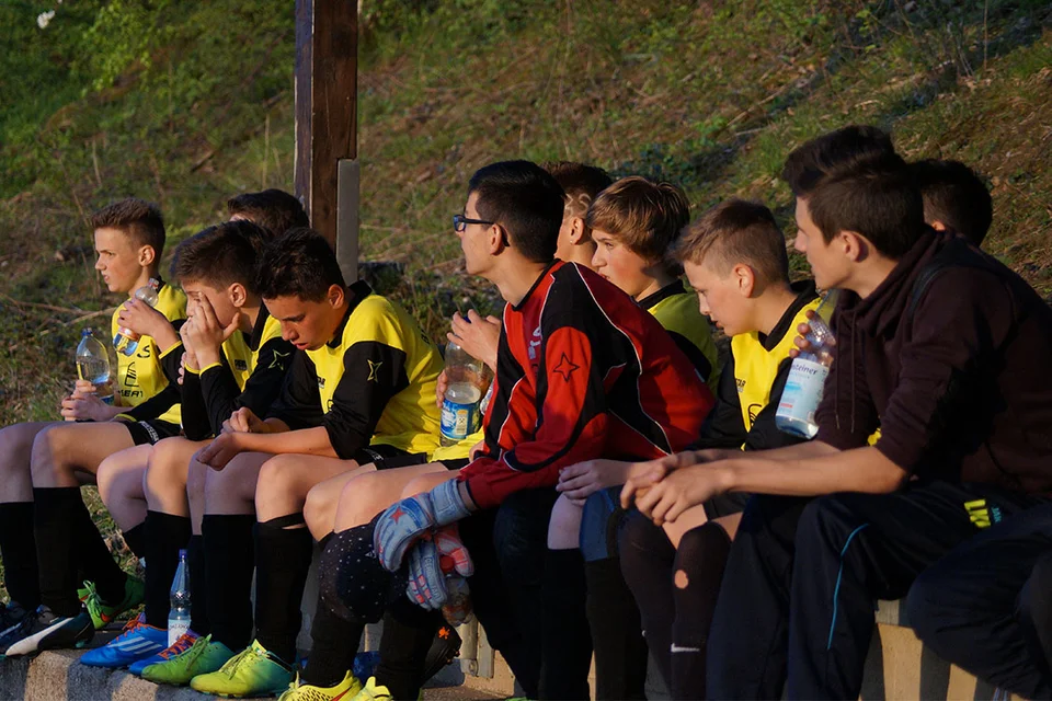 ... die den Ausführungen aufmerksam folgt, am Ende aber dennoch verliert
