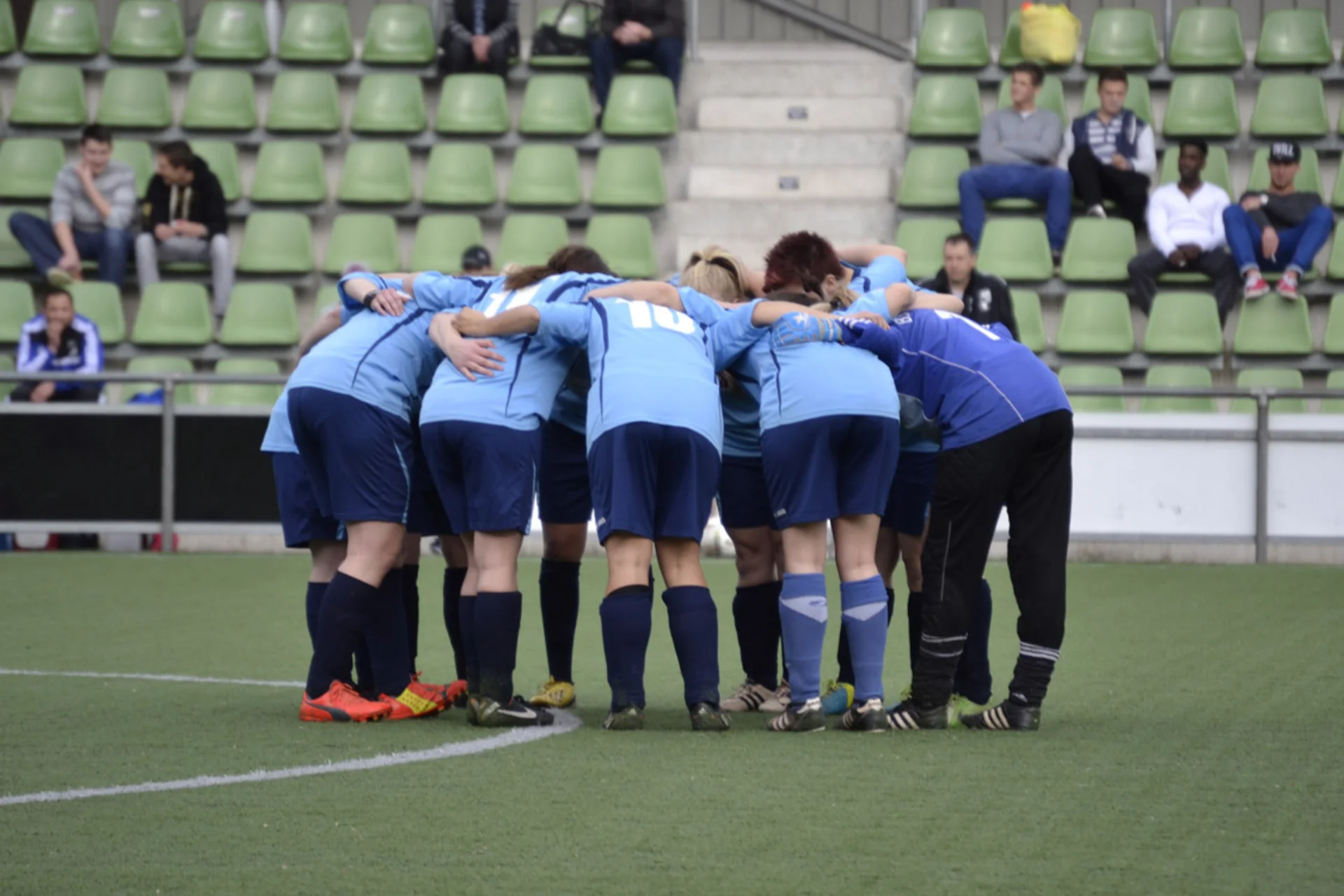 Die tolle Leistung unserer Damen wurde nicht belohnt: es setzte eine 0:1 Niederlage