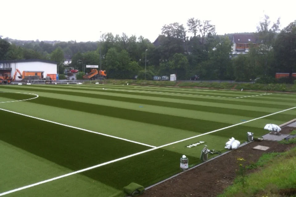 ... sowie die rechte Seite