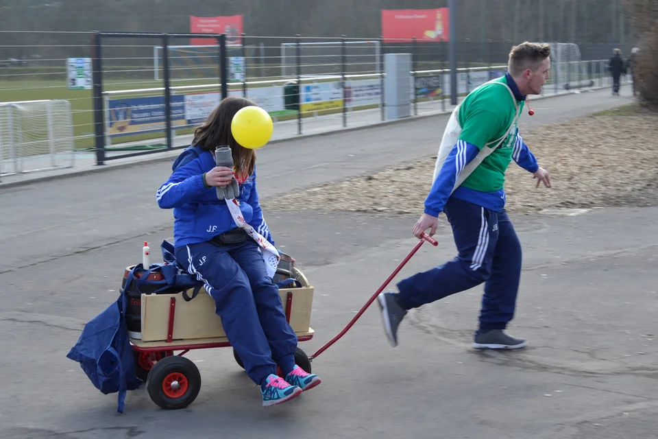 ... gewinnen den Lauf gegen die Zeit ... gewinnen den Lauf gegen die Zeit