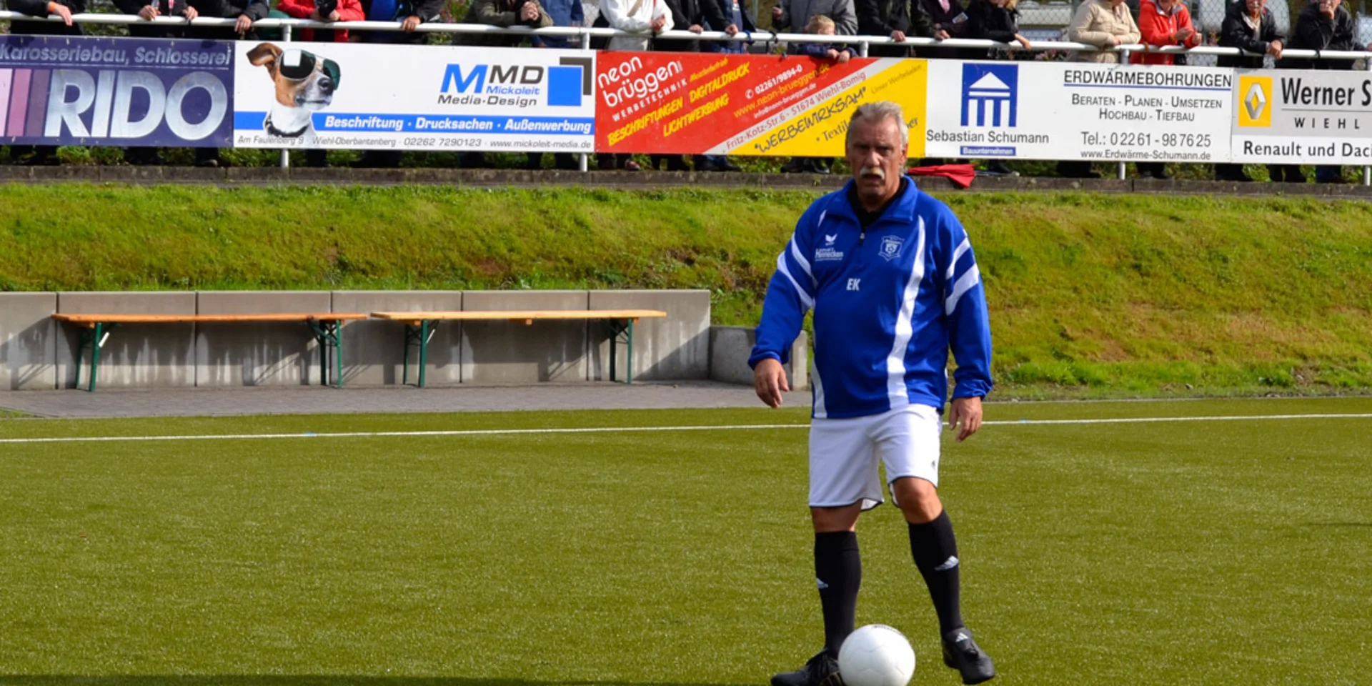 Unter anderem feiert in diesem Monat Eckhard Klees ein großes Jubiläum