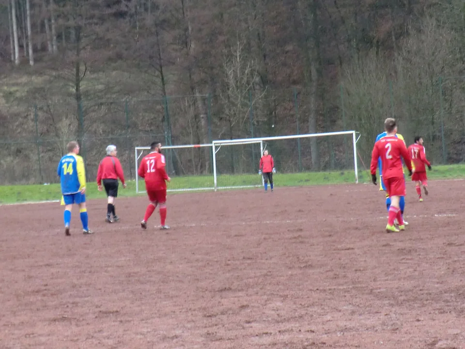 Ein Spiel in eine Richtung: der TSV Hämmern hatte kaum Offensivaktionen Ein Spiel in eine Richtung: der TSV Hämmern hatte kaum Offensivaktionen