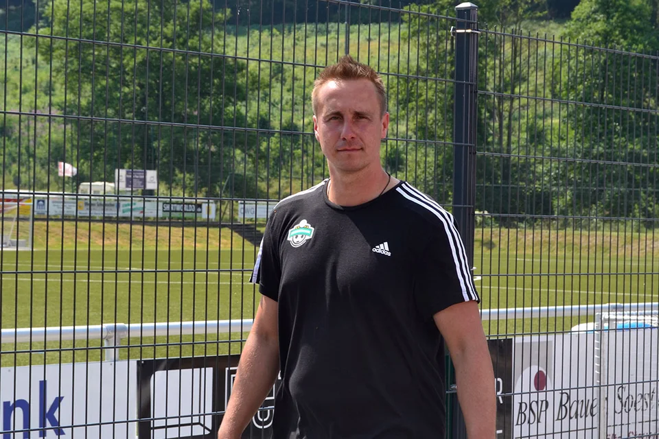 Stand für Rückfragen ... Stand für Rückfragen ...